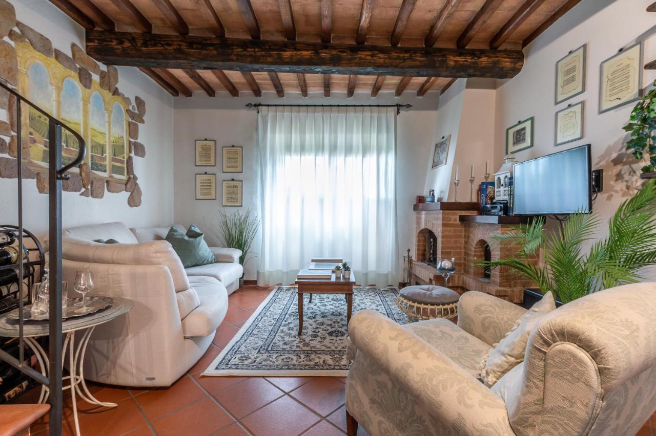Tuscany Balcony: Crete Senesi Casetta Dış mekan fotoğraf